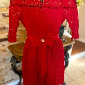 ♥️⭐️Rare edition Red lace formal Dress⭐️♥️
